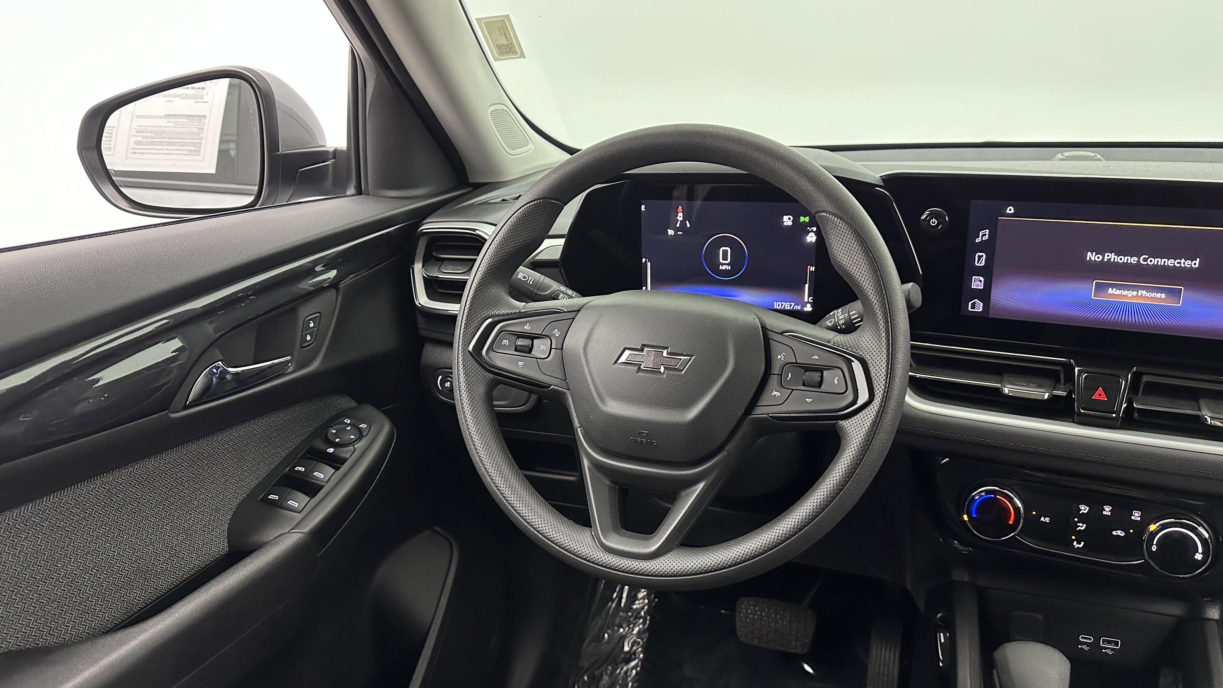 Used 2025 Chevrolet TrailBlazer LT image 22