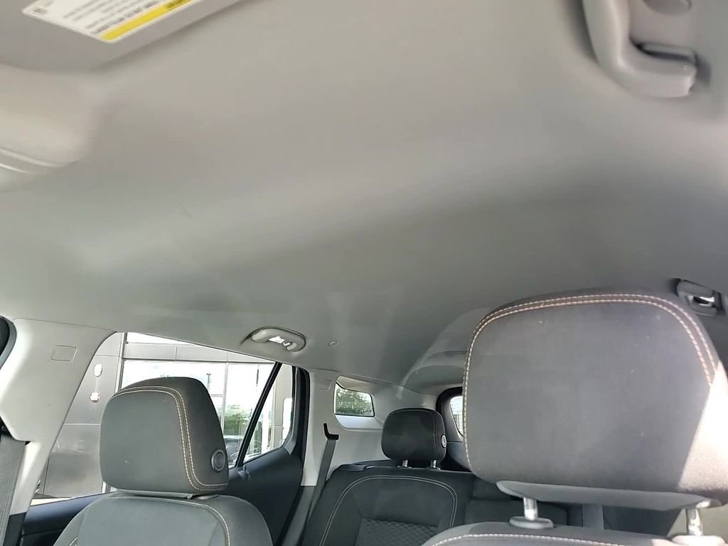 Used 2020 GMC Terrain SLE image 22