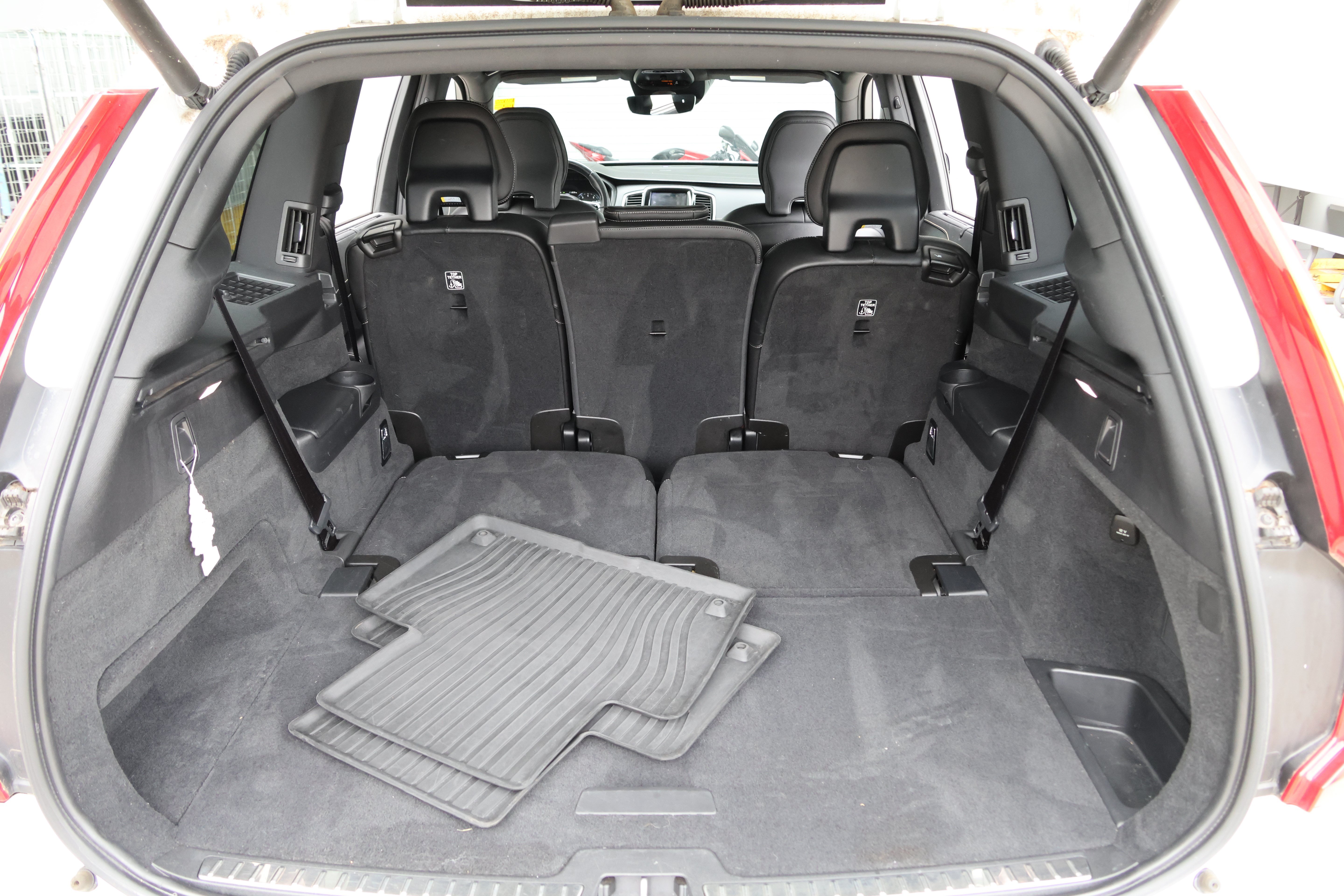Used 2019 Volvo XC90 T6 R-Design w/ Advanced Package AWD/4WD image 35