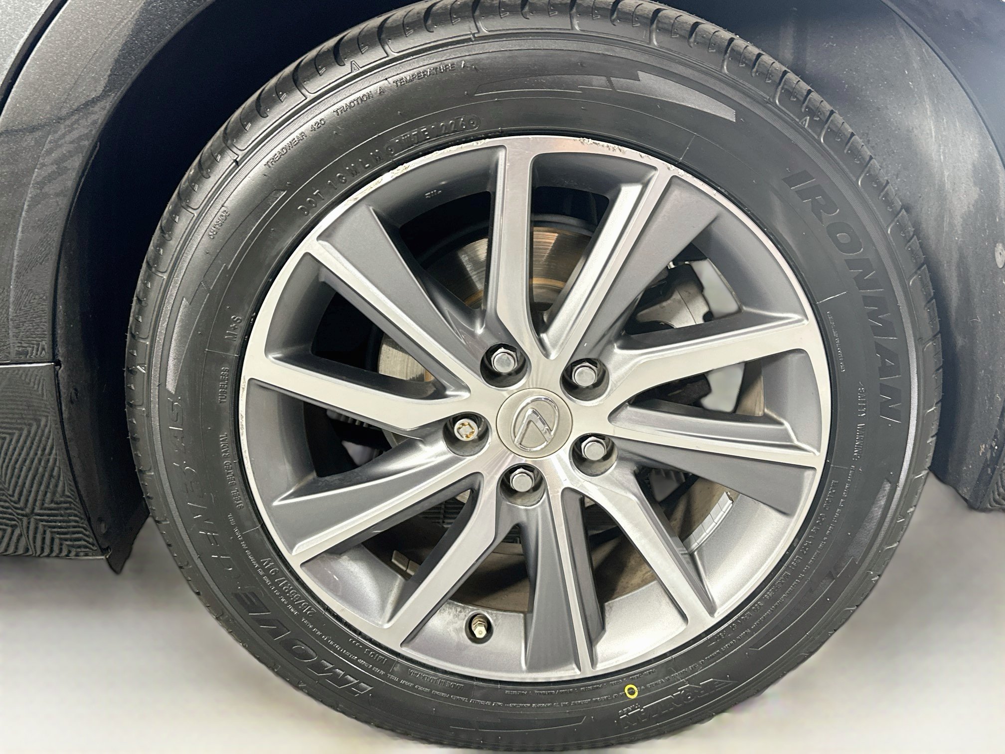 Used 2017 Lexus ES 300h FWD image 11