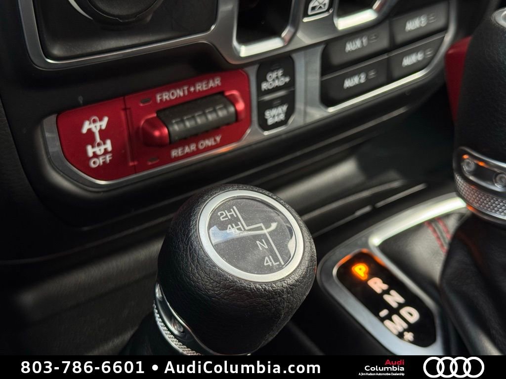 Used 2023 Jeep Wrangler Unlimited Rubicon w/ Cold Weather Group image 30