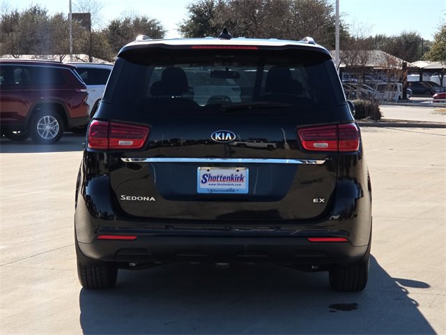 Used 2019 Kia Sedona EX image 7