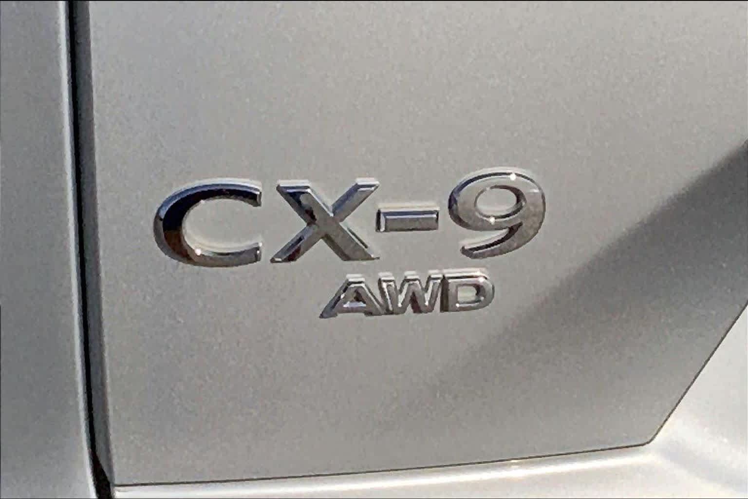 Used 2023 MAZDA CX-9 Touring Plus AWD/4WD image 10