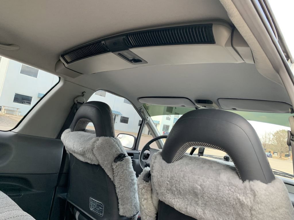 Used 1992 Toyota Previa Deluxe RWD image 15