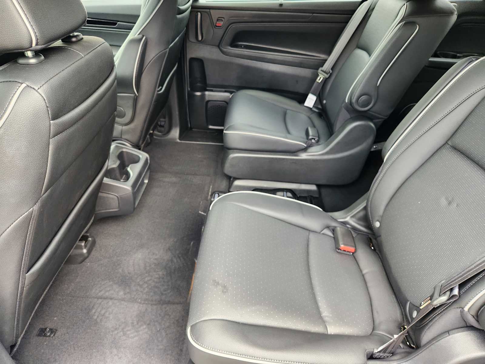 Used 2026 Honda Odyssey Elite image 31