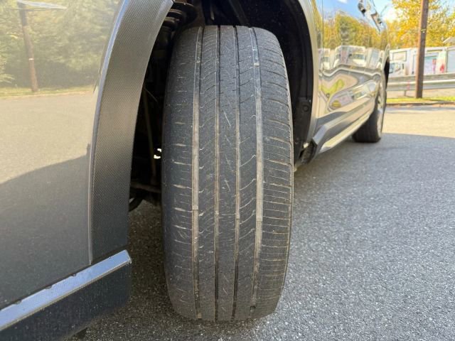 Used 2021 Subaru Ascent Limited w/ Technology Package image 38