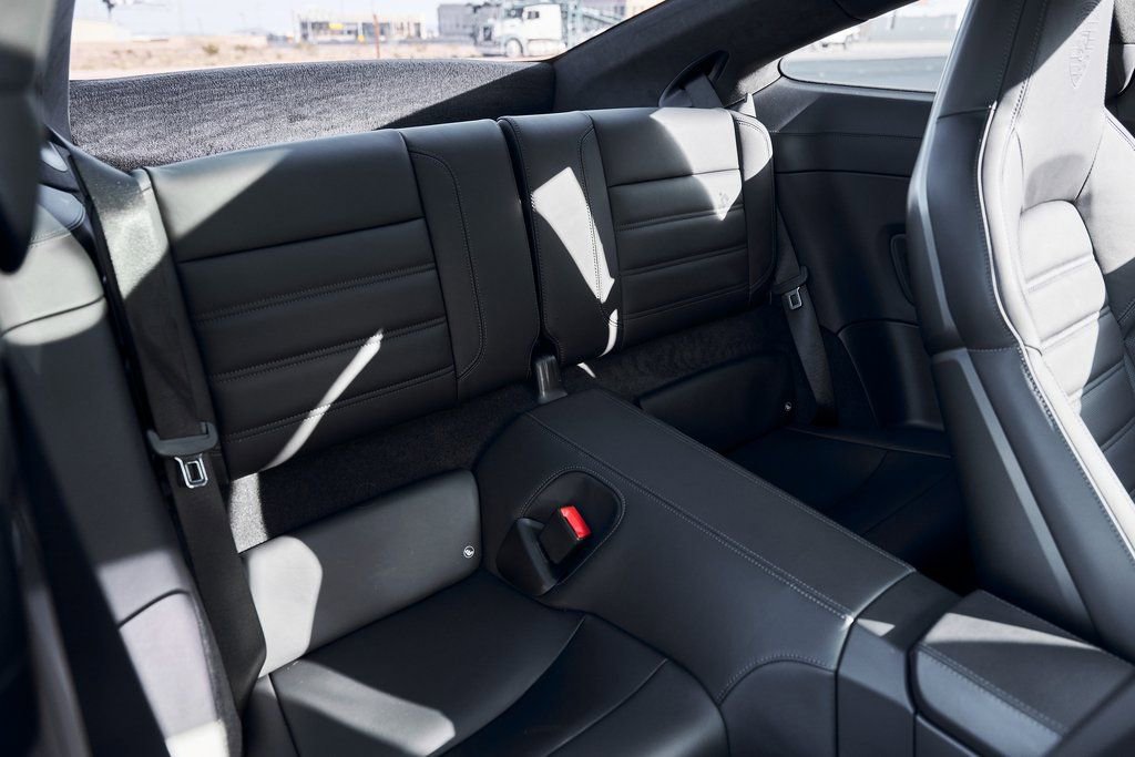 Used 2024 Porsche 911 Turbo image 39