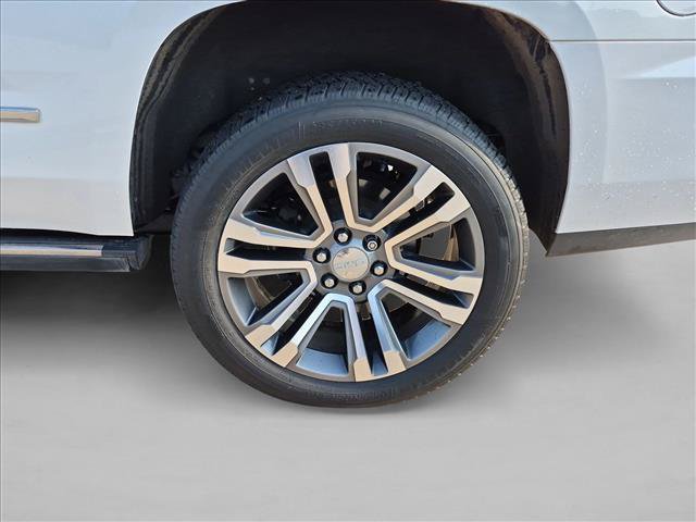 Used 2019 GMC Yukon Denali w/ Denali Ultimate Package AWD/4WD image 17
