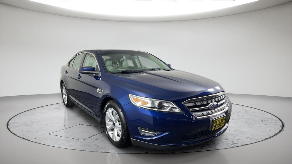 Used 2012 Ford Taurus SEL FWD image 3