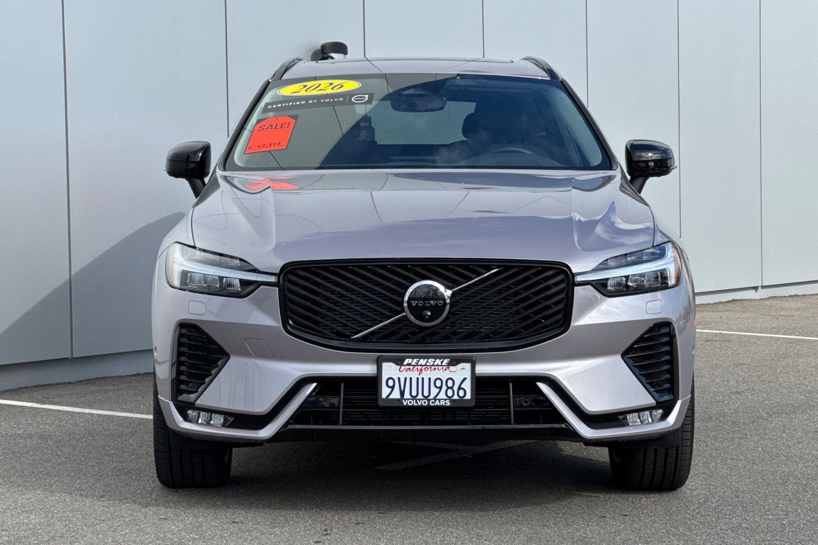 Certified 2026 Volvo XC60 B5 Plus w/ Climate Package PRO image 8
