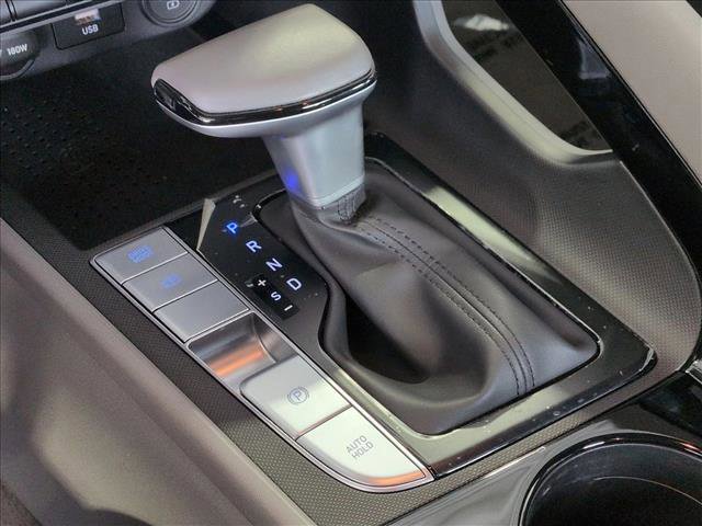 Used 2023 Hyundai Elantra SEL w/ Convenience Package image 12