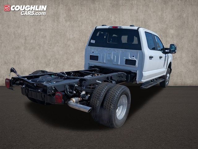 New 2026 Ford F350 XL w/ XL Chrome Package AWD/4WD image 8