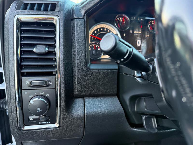 Used 2018 RAM 1500 Sport AWD/4WD image 31
