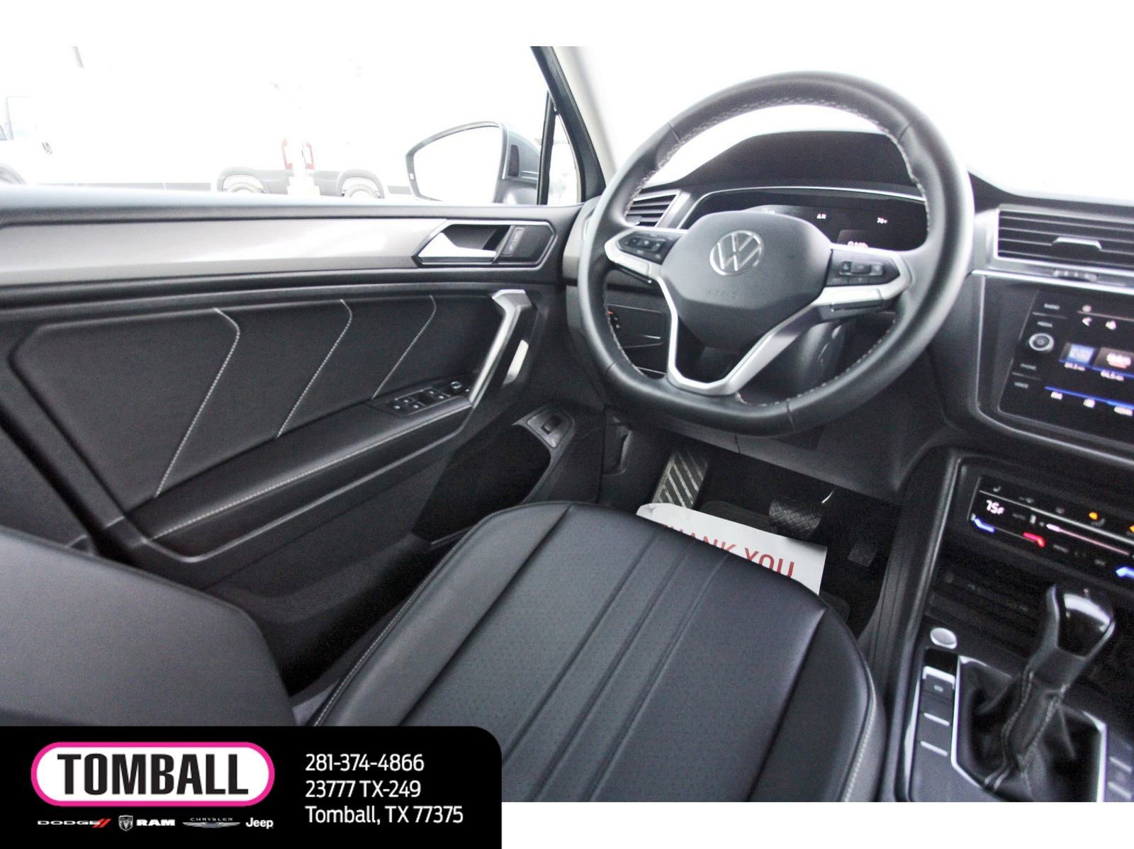 Used 2024 Volkswagen Tiguan SE w/ MDO Package, Three-Row image 9