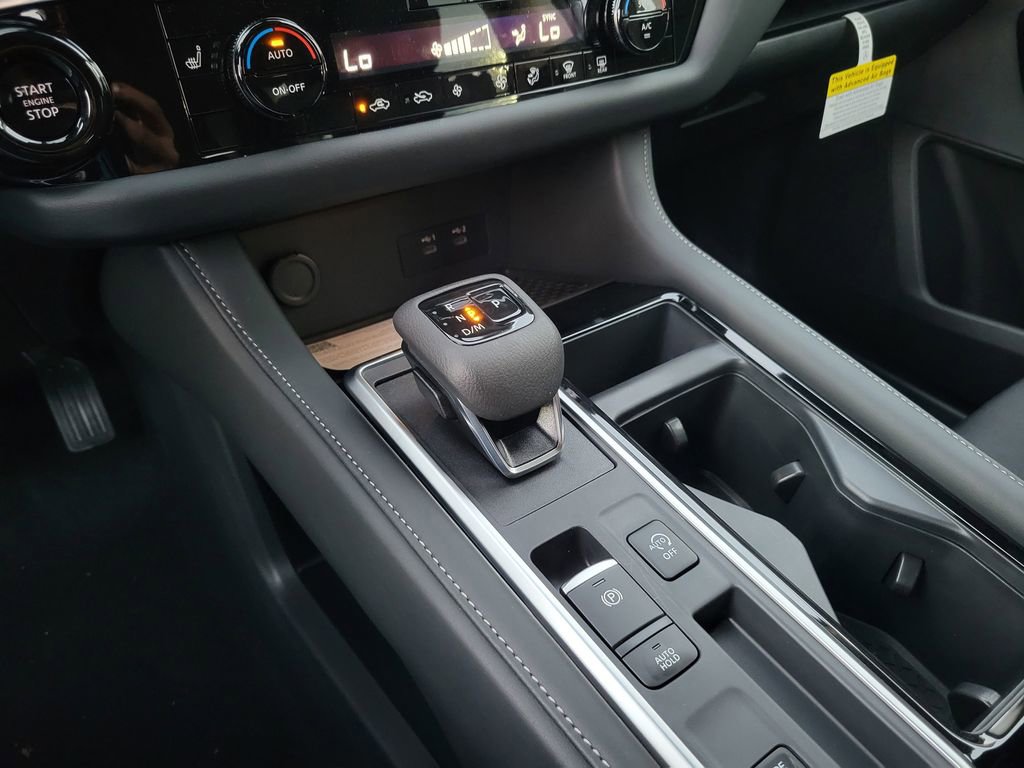 New 2026 Nissan Pathfinder SV image 9