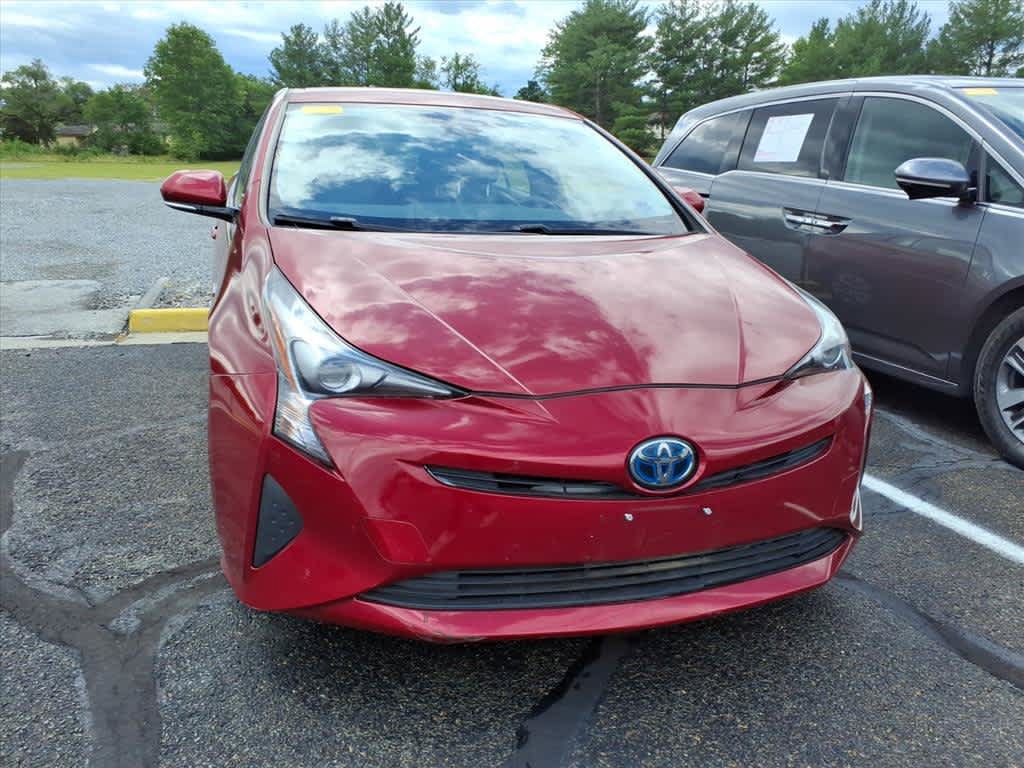 Used 2017 Toyota Prius Four FWD image 8