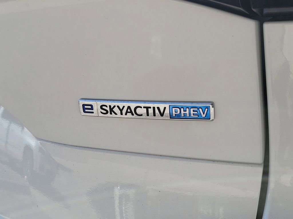 Used 2024 MAZDA CX-90 Plug-In Hybrid w/ Premium Plus image 8