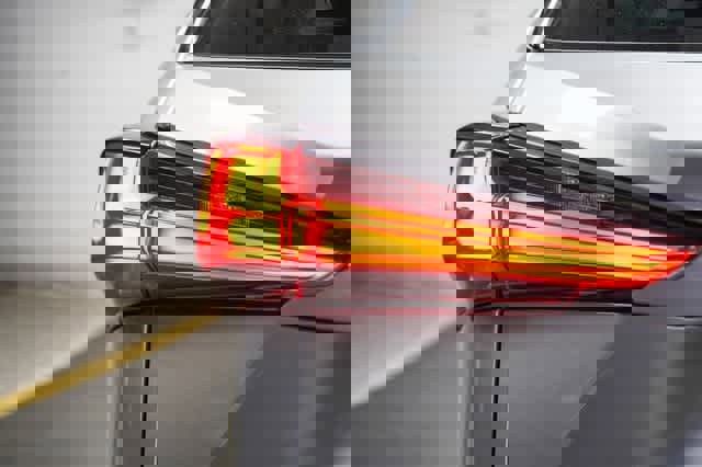 Used 2018 Lexus NX 300 FWD image 11