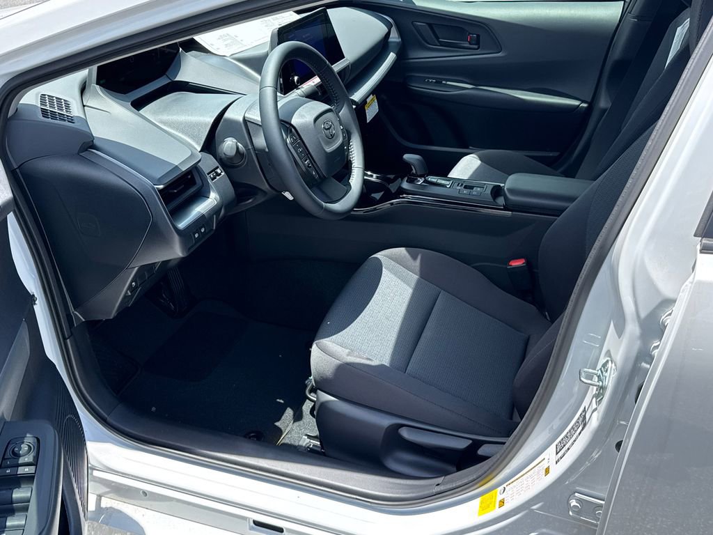 New 2026 Toyota Prius LE FWD image 9
