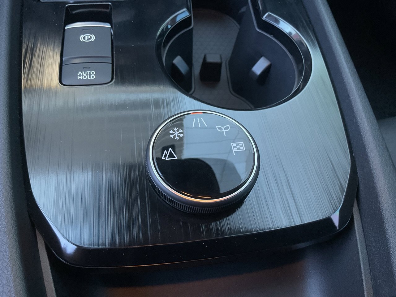 New 2027 Nissan Rogue Dark Armor AWD/4WD image 23