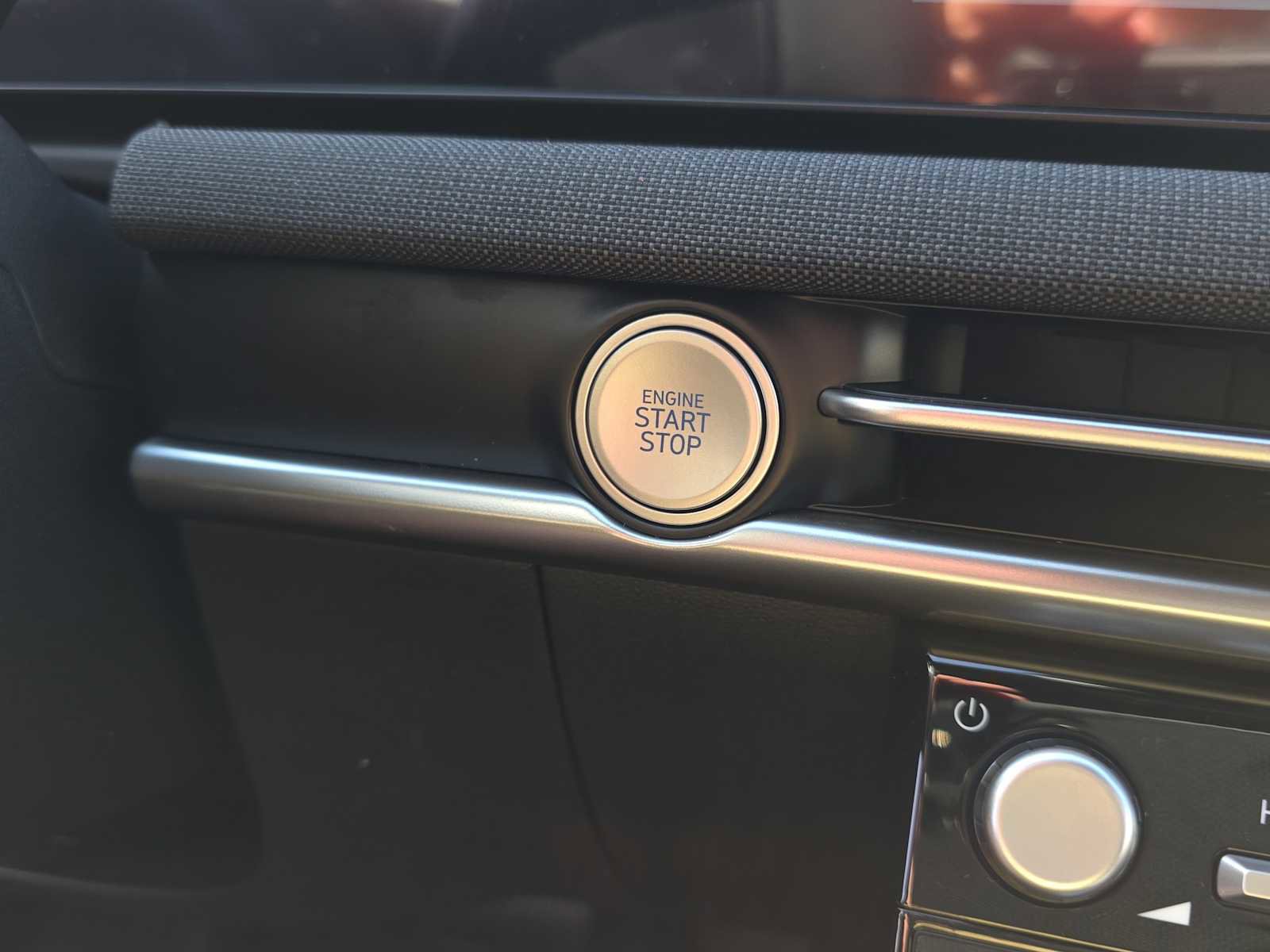 New 2026 Hyundai Santa Cruz Limited image 15