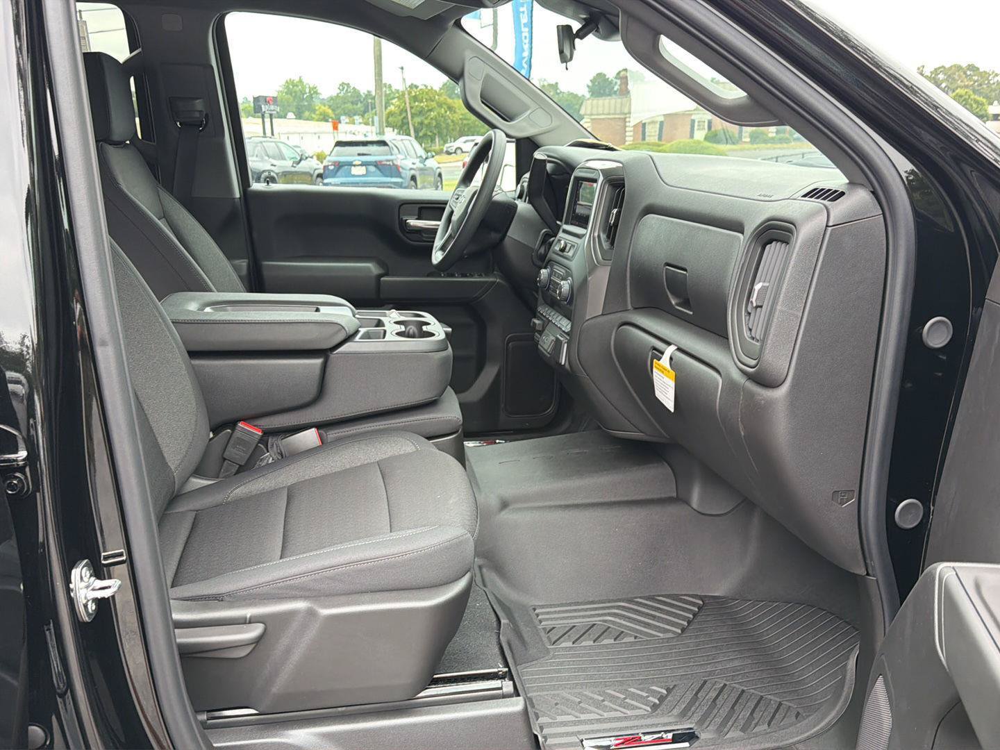 New 2026 Chevrolet Silverado 1500 Custom Trail Boss AWD/4WD image 13