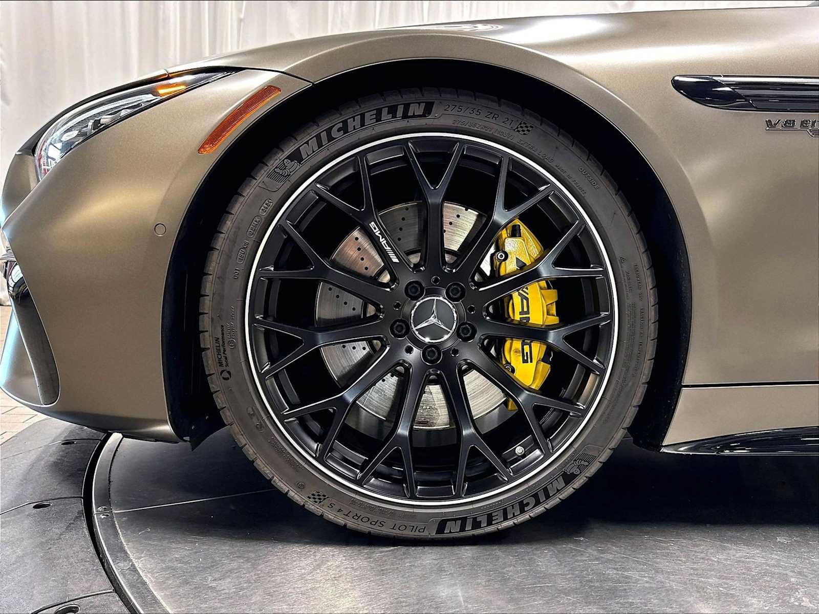 Used 2023 Mercedes-Benz SL 63 AMG 4MATIC image 13