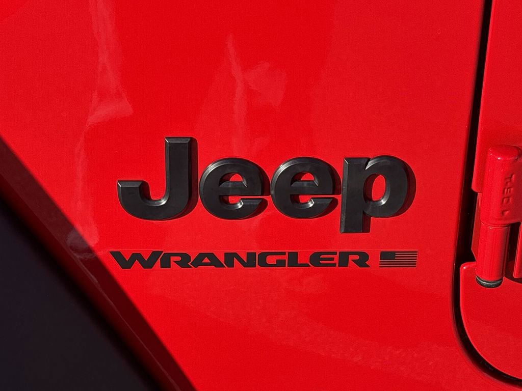 Used 2024 Jeep Wrangler Willys image 32