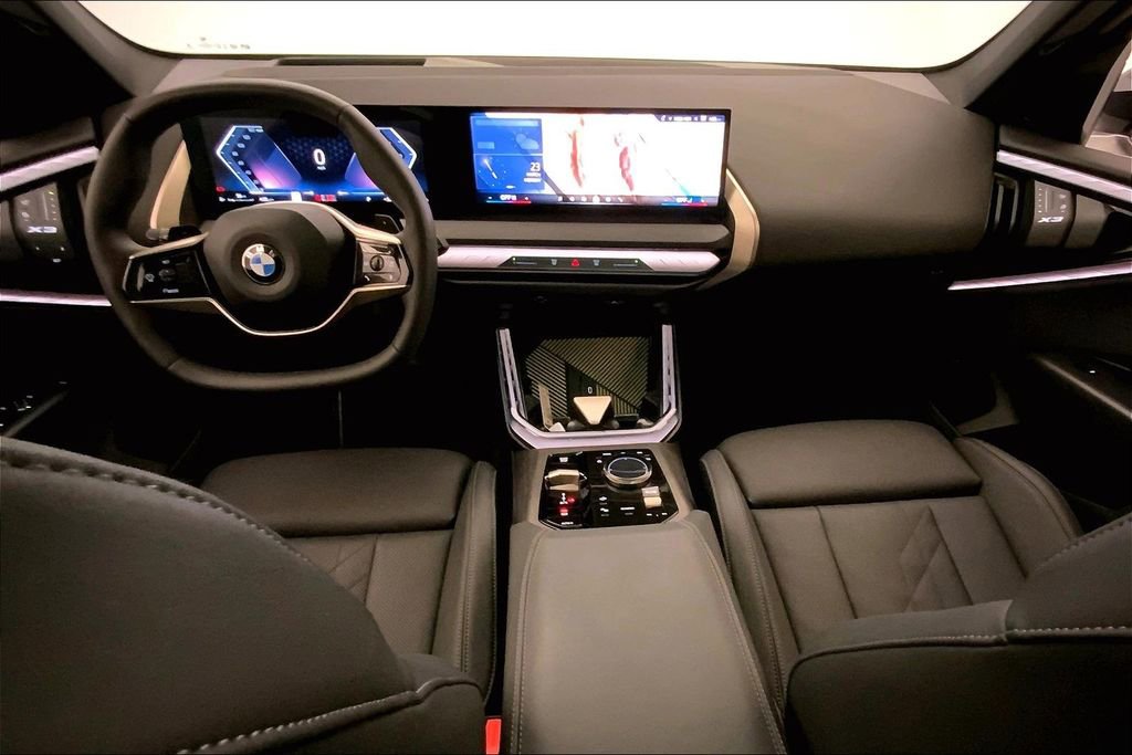 Used 2025 BMW X3 xDrive30i image 16