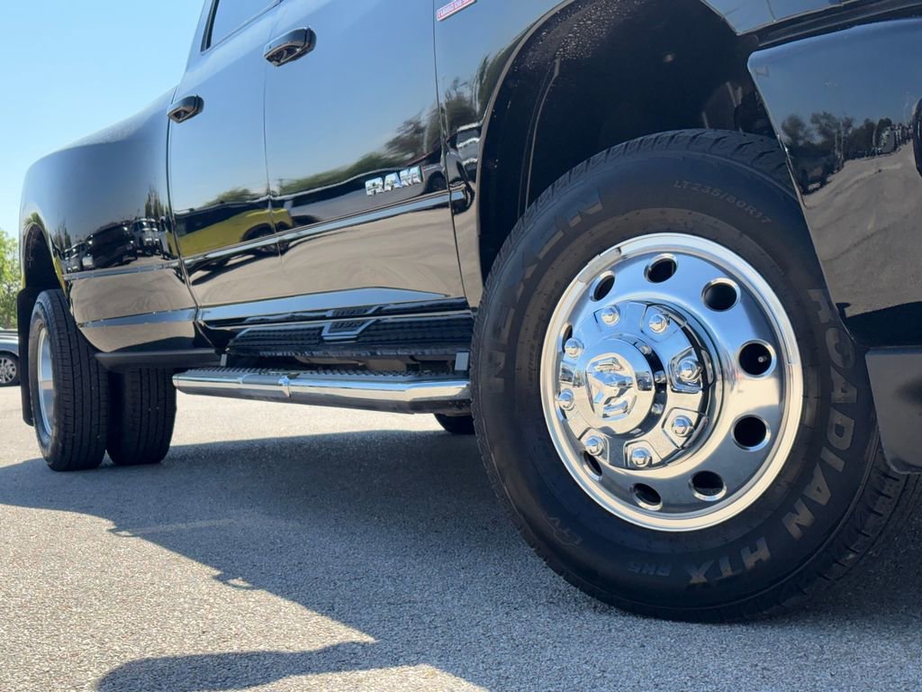 Used 2025 RAM 3500 Laramie w/ Sport Appearance Package image 2