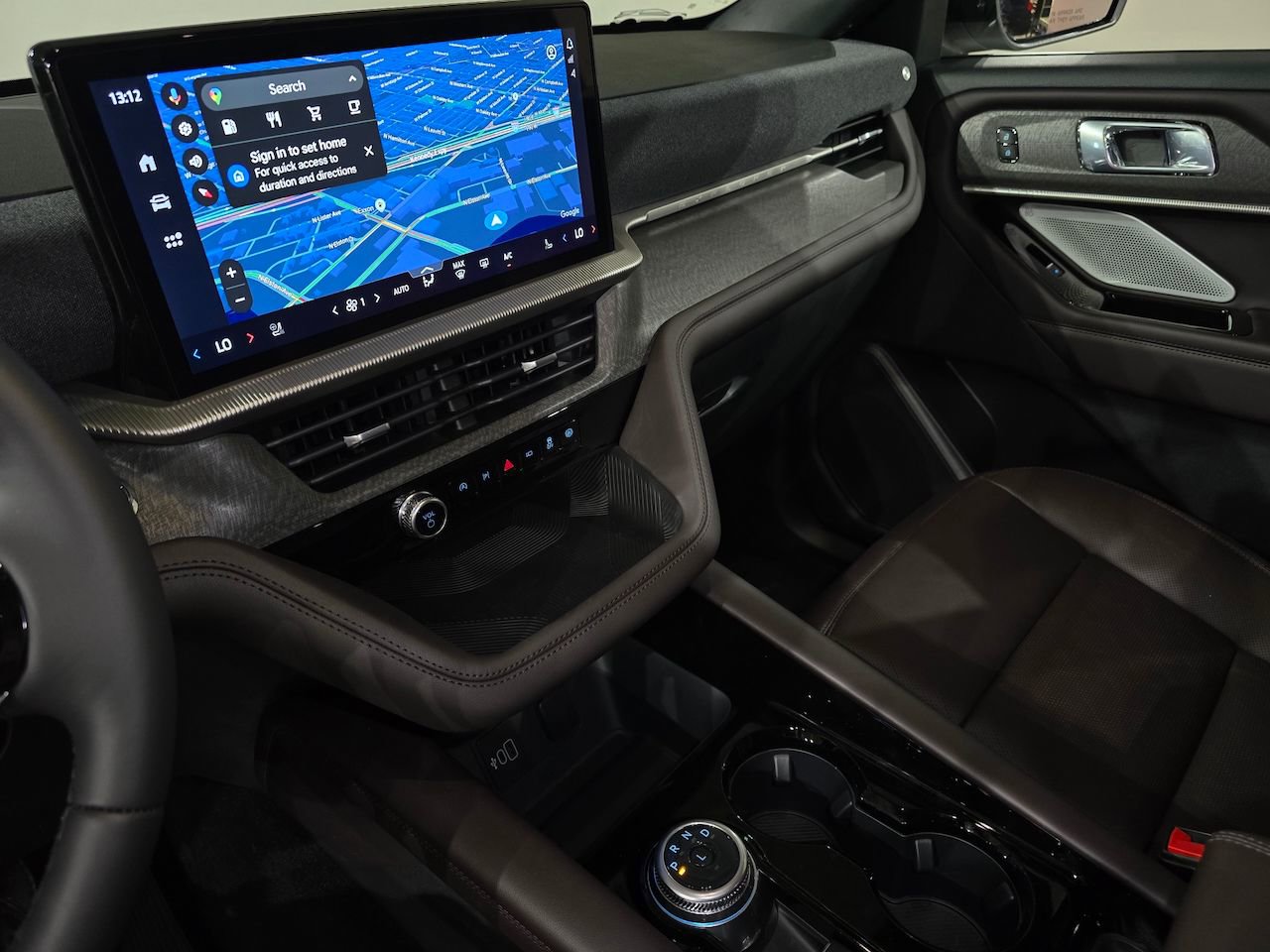 New 2026 Ford Explorer Platinum image 27