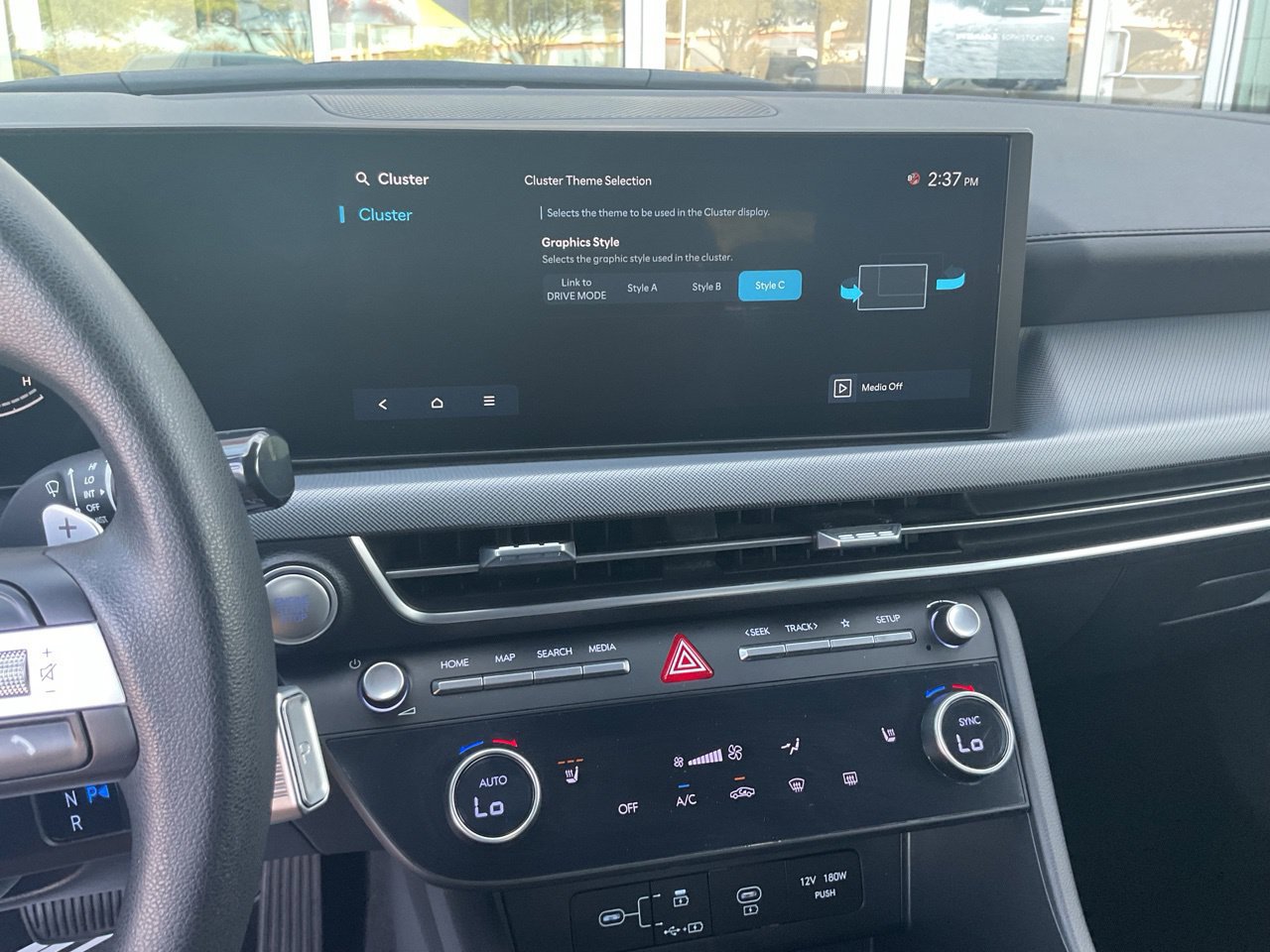Used 2025 Hyundai Sonata SEL FWD image 27