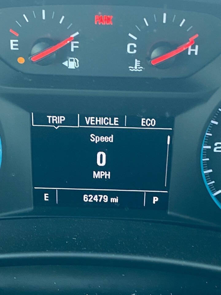 Used 2021 Chevrolet Equinox LS w/ LS Convenience Package AWD/4WD image 11