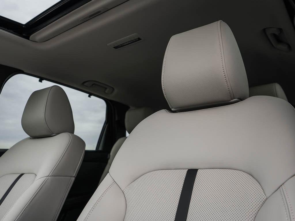 New 2026 MAZDA CX-90 Plug-In Hybrid w/ Preferred AWD/4WD image 21