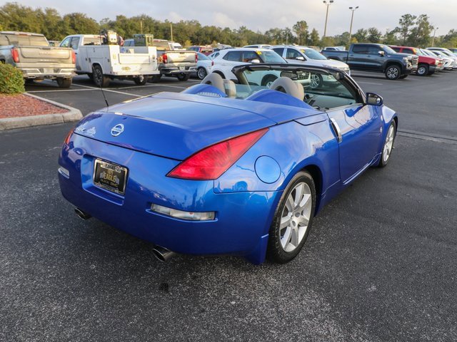 Used 2004 Nissan 350Z Touring image 9