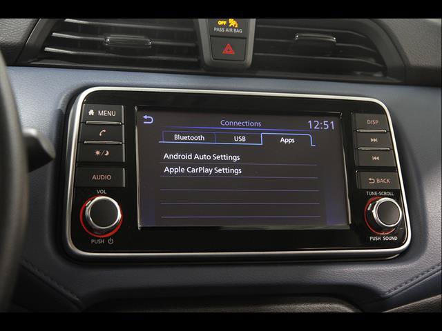 Used 2025 Nissan Versa SV FWD image 12