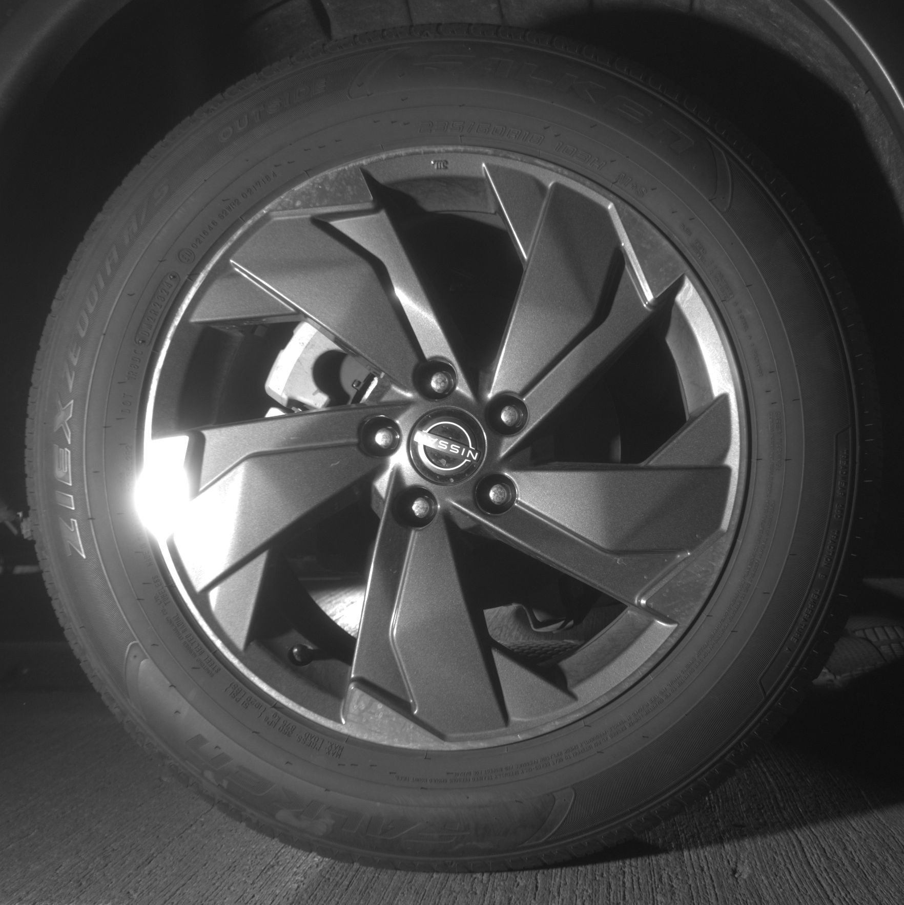 Used 2025 Nissan Rogue SV FWD image 15
