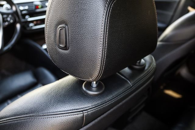 Used 2019 BMW 530i xDrive w/ Convenience Package AWD/4WD image 58