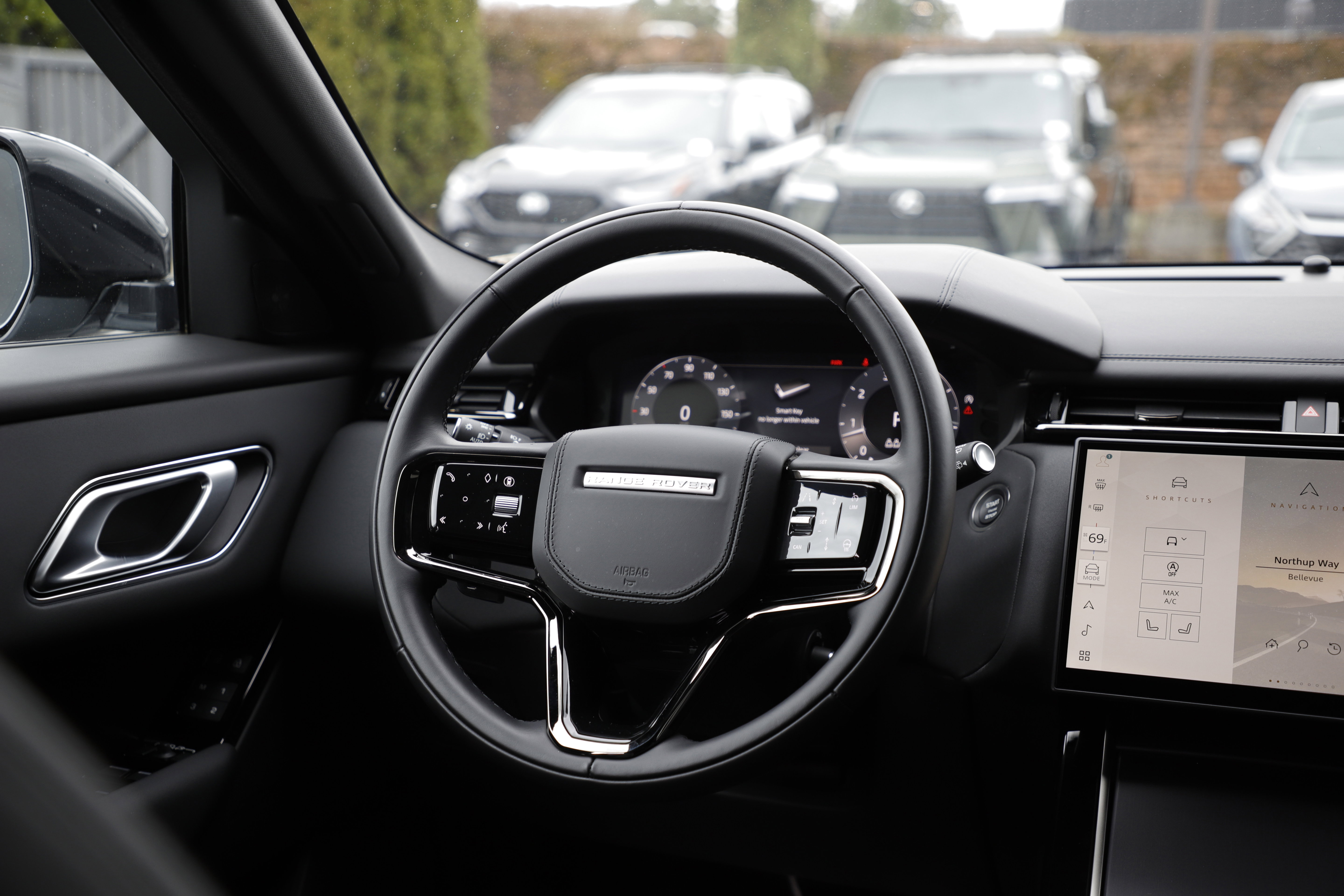 Certified 2026 Land Rover Range Rover Velar Dynamic SE image 19