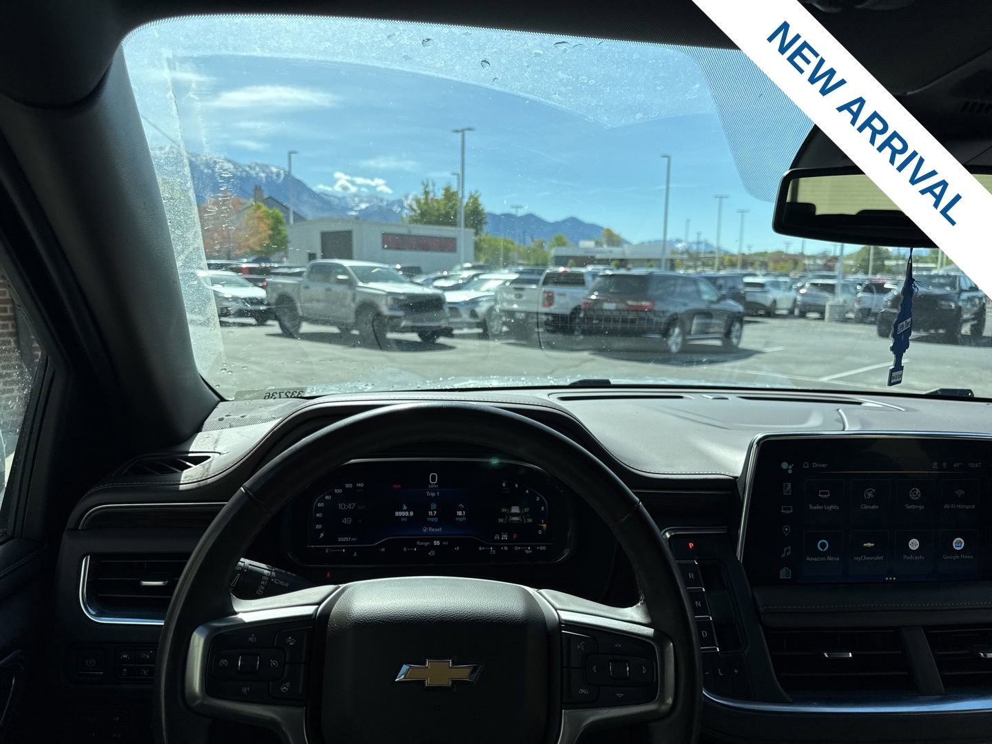 Used 2023 Chevrolet Suburban LT w/ Luxury Package AWD/4WD image 21