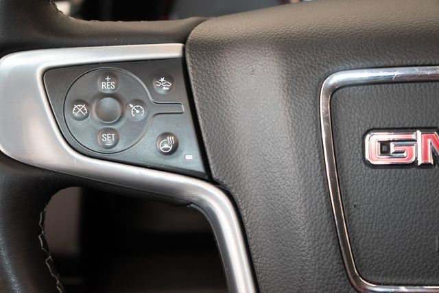 Used 2016 GMC Yukon SLT AWD/4WD image 27