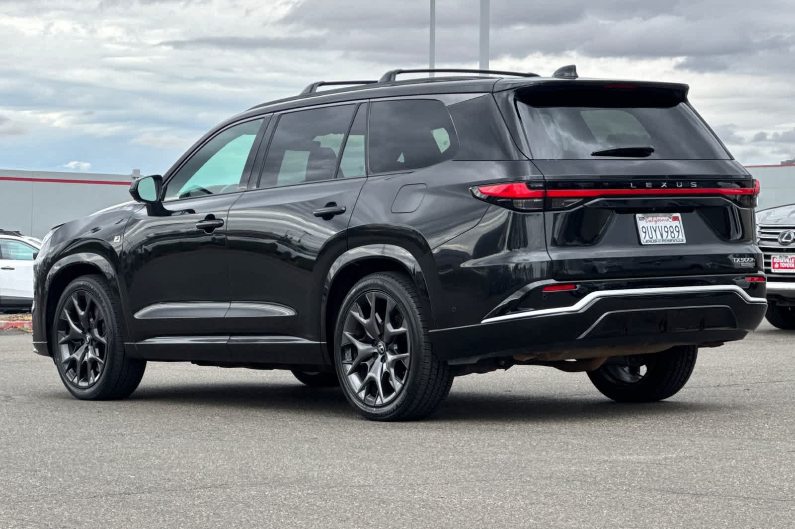 Certified 2025 Lexus TX 500h AWD image 7