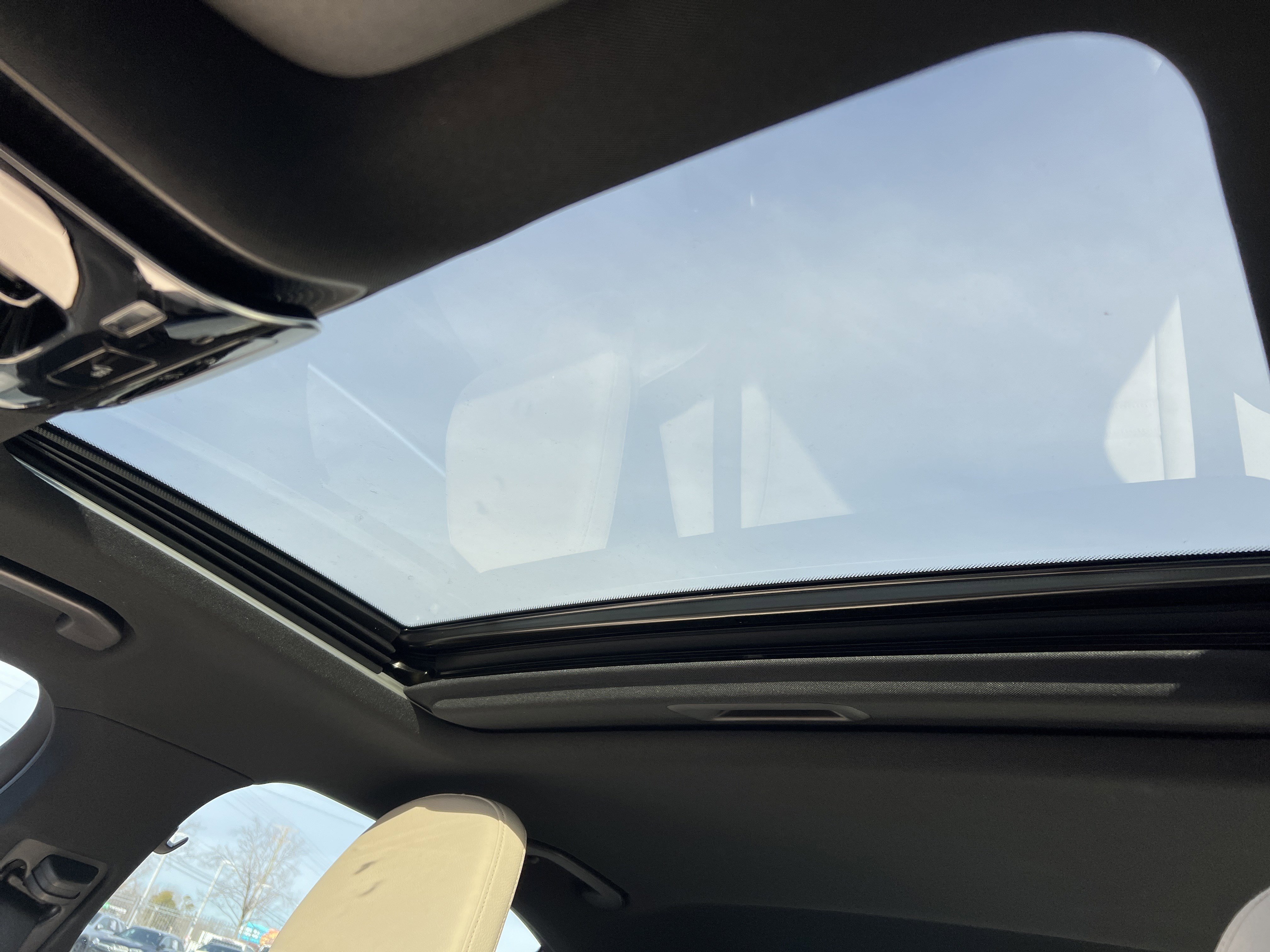 Certified 2025 Mercedes-Benz C 300 4MATIC Sedan image 28