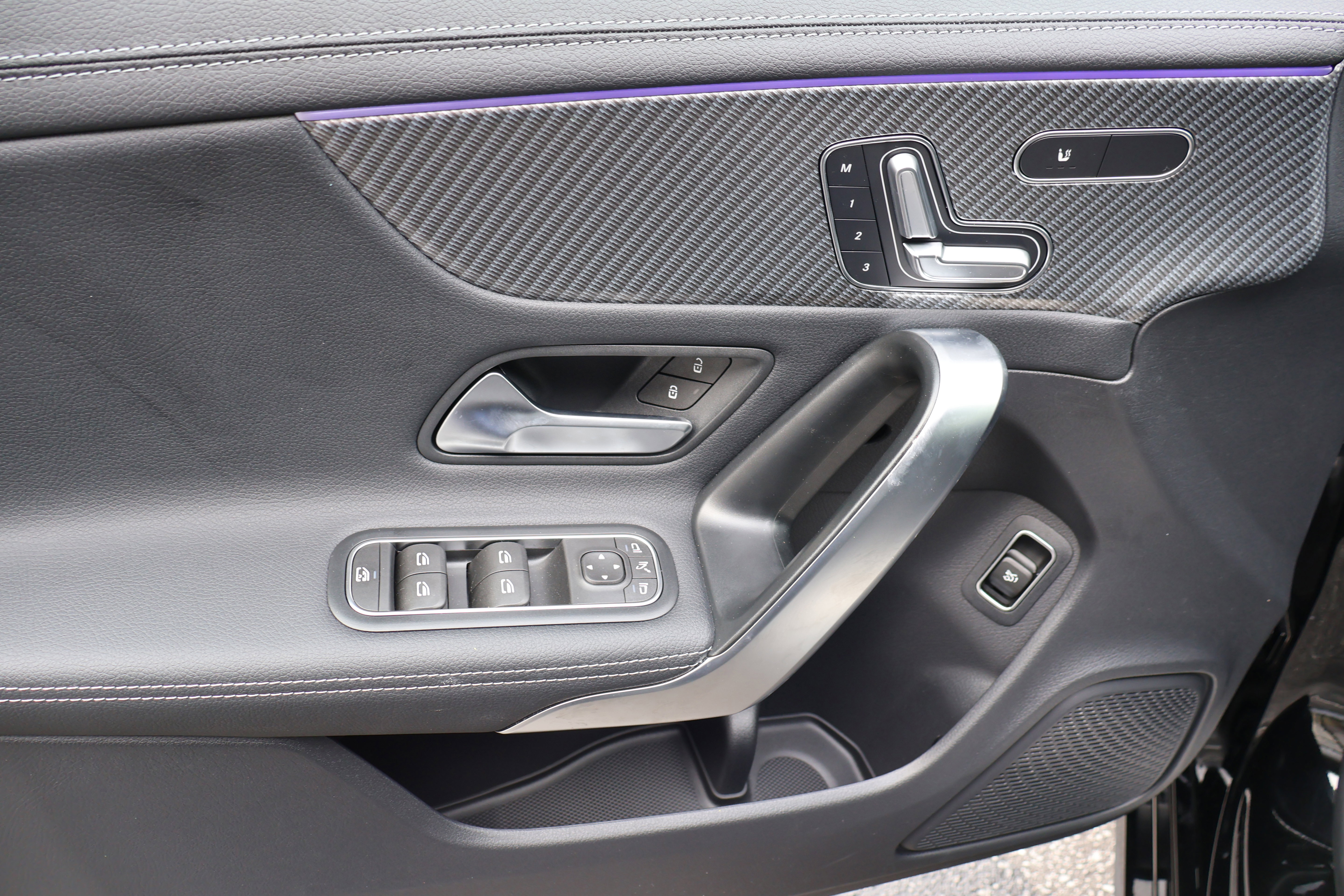 Certified 2024 Mercedes-Benz CLA 250 4MATIC image 14