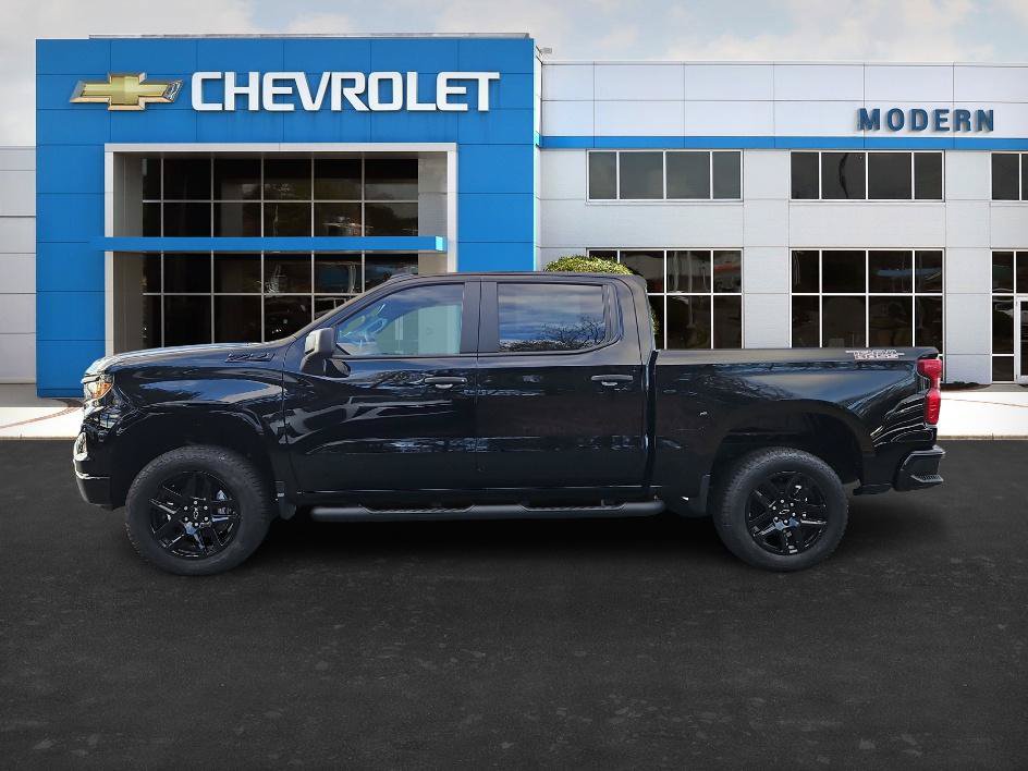 New 2026 Chevrolet Silverado 1500 Custom Trail Boss w/ Turbomax Blackout Package AWD/4WD image 2