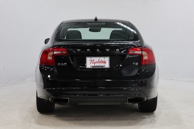 Used 2015 Volvo S60 T5 Platinum w/ Climate Package FWD image 7
