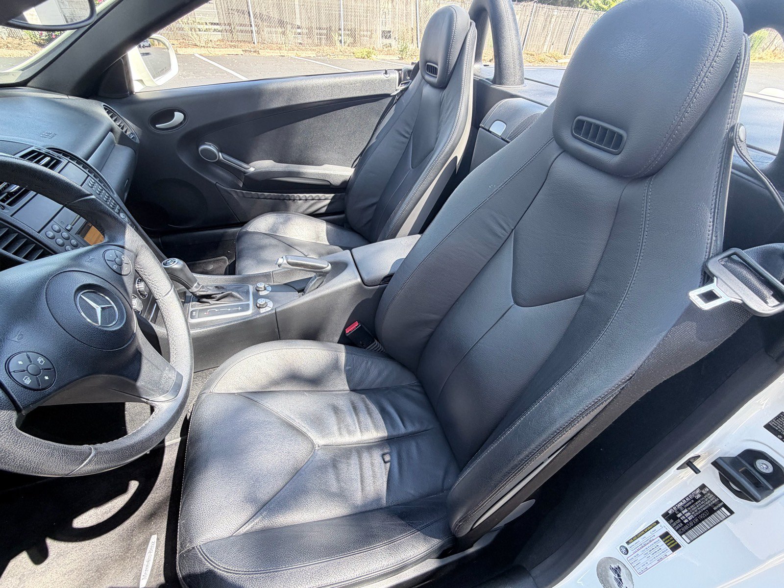 Used 2009 Mercedes-Benz SLK 350 image 11