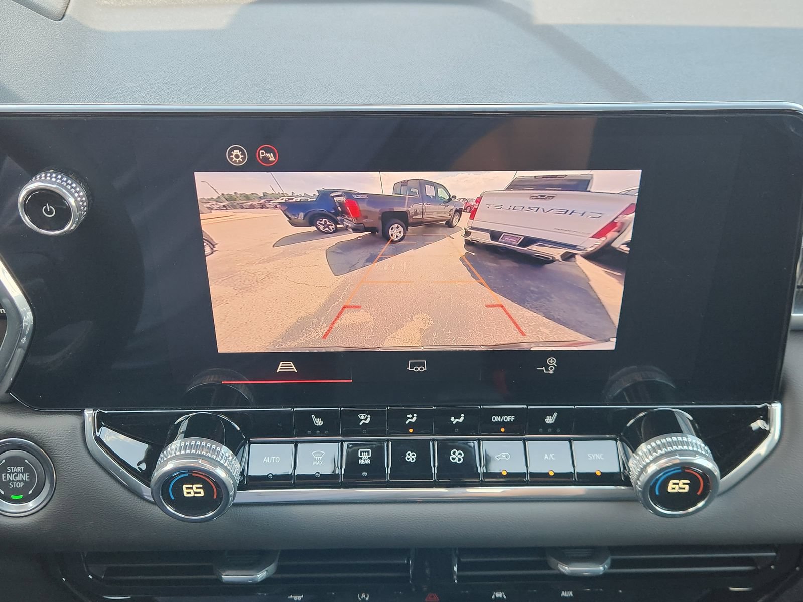 New 2026 GMC Canyon Elevation w/ Convenience Package RWD image 21