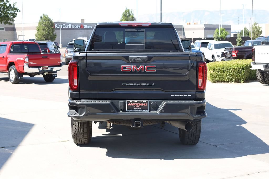 Used 2021 GMC Sierra 3500 Denali w/ Denali Ultimate Package AWD/4WD image 5
