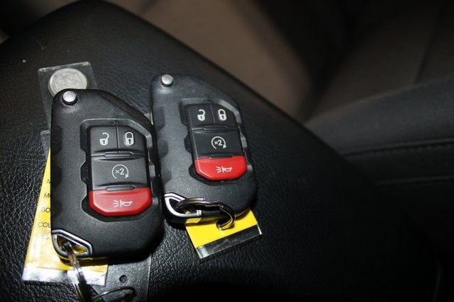 Used 2021 Jeep Wrangler Sport image 26